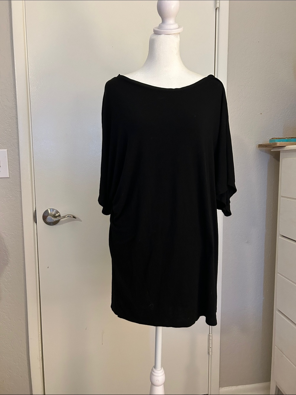 Free To Live Women's Black Boatneck Oversized Tunic Top